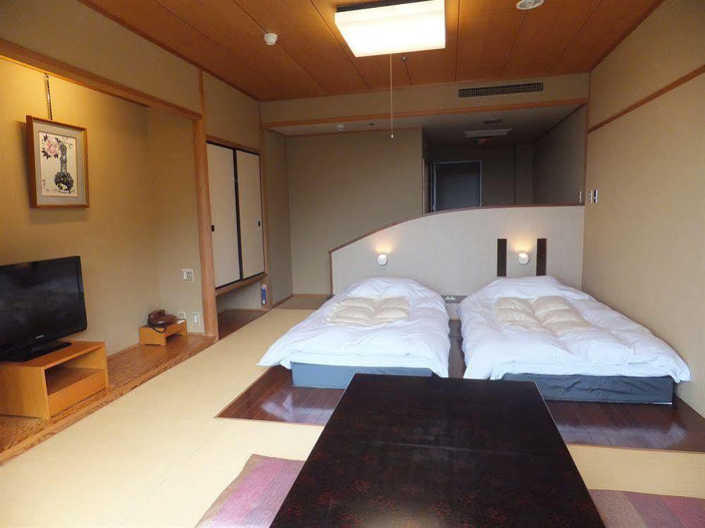 Casa Di Nonno Hotel Tahara Екстериор снимка